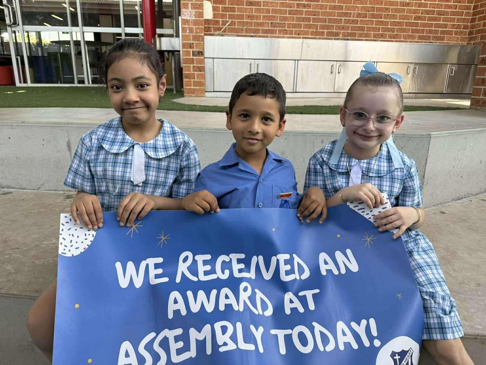 164343123018956_839306948855900-1