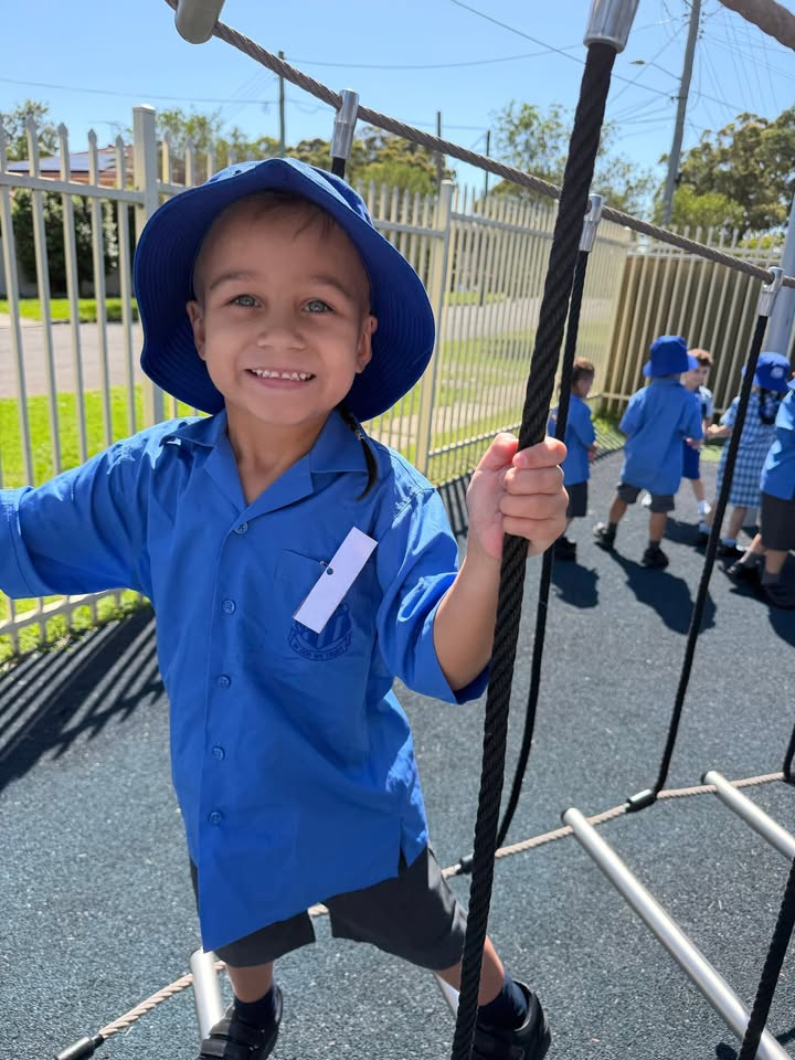 164343123018956_884281897691738-1