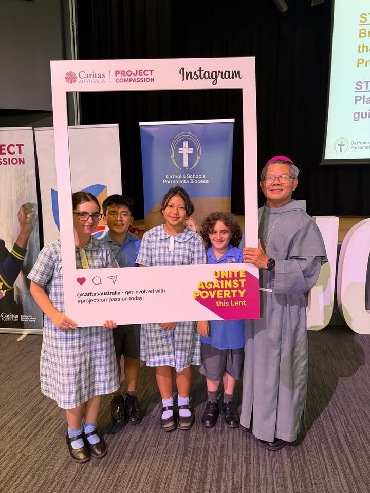 164343123018956_891110843675510-1