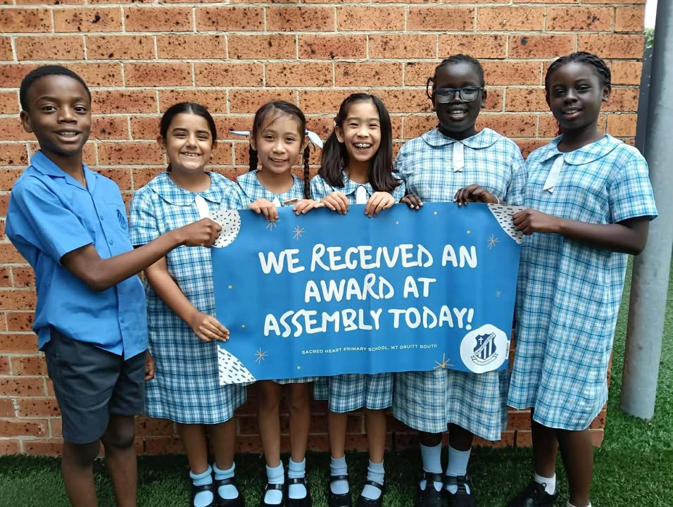 164343123018956_891992696920658-1