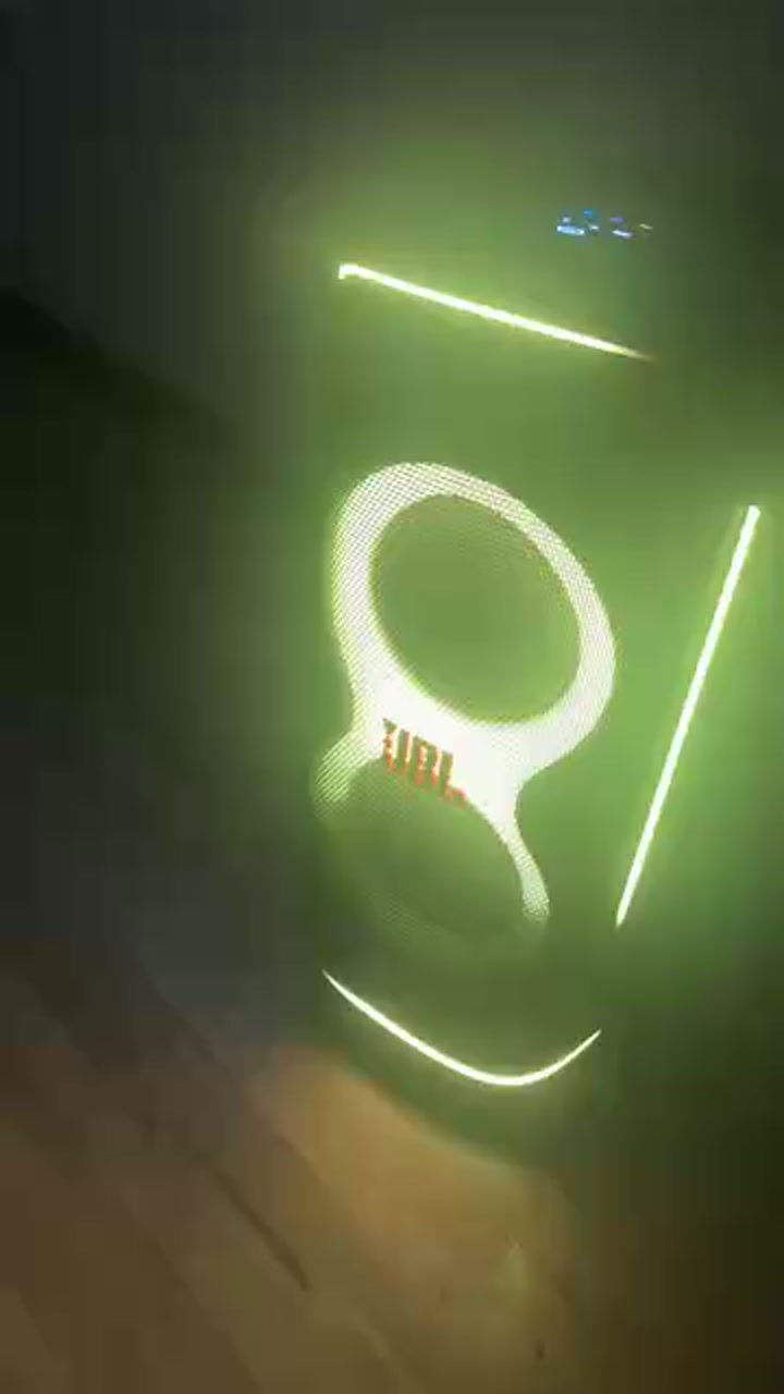 164343123018956_1338257261477476-1